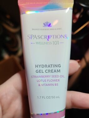 SPAscriptions Hydrating Gel Cream – Pink Moisturizer